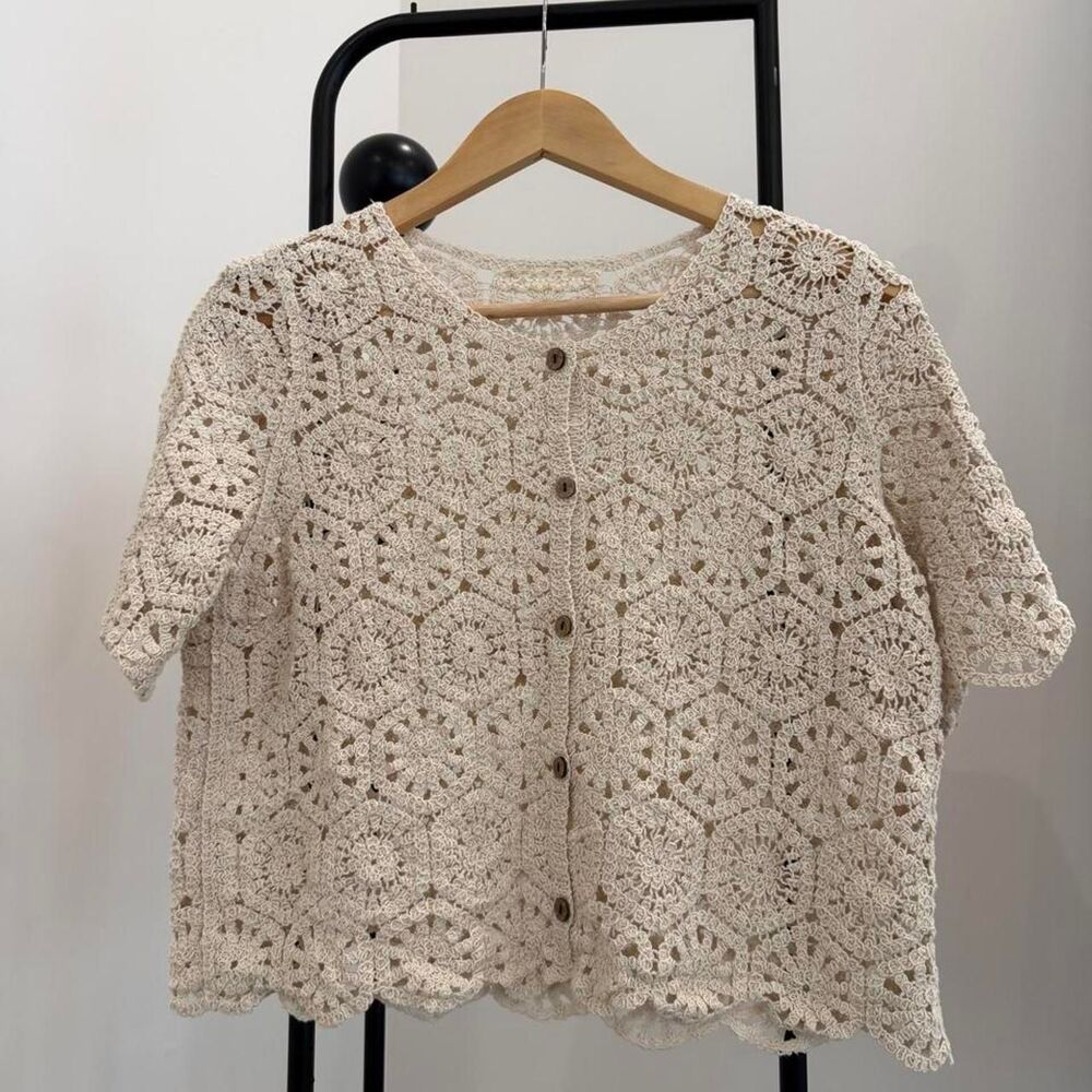 Unbranded Women's Cream and White Cardigan